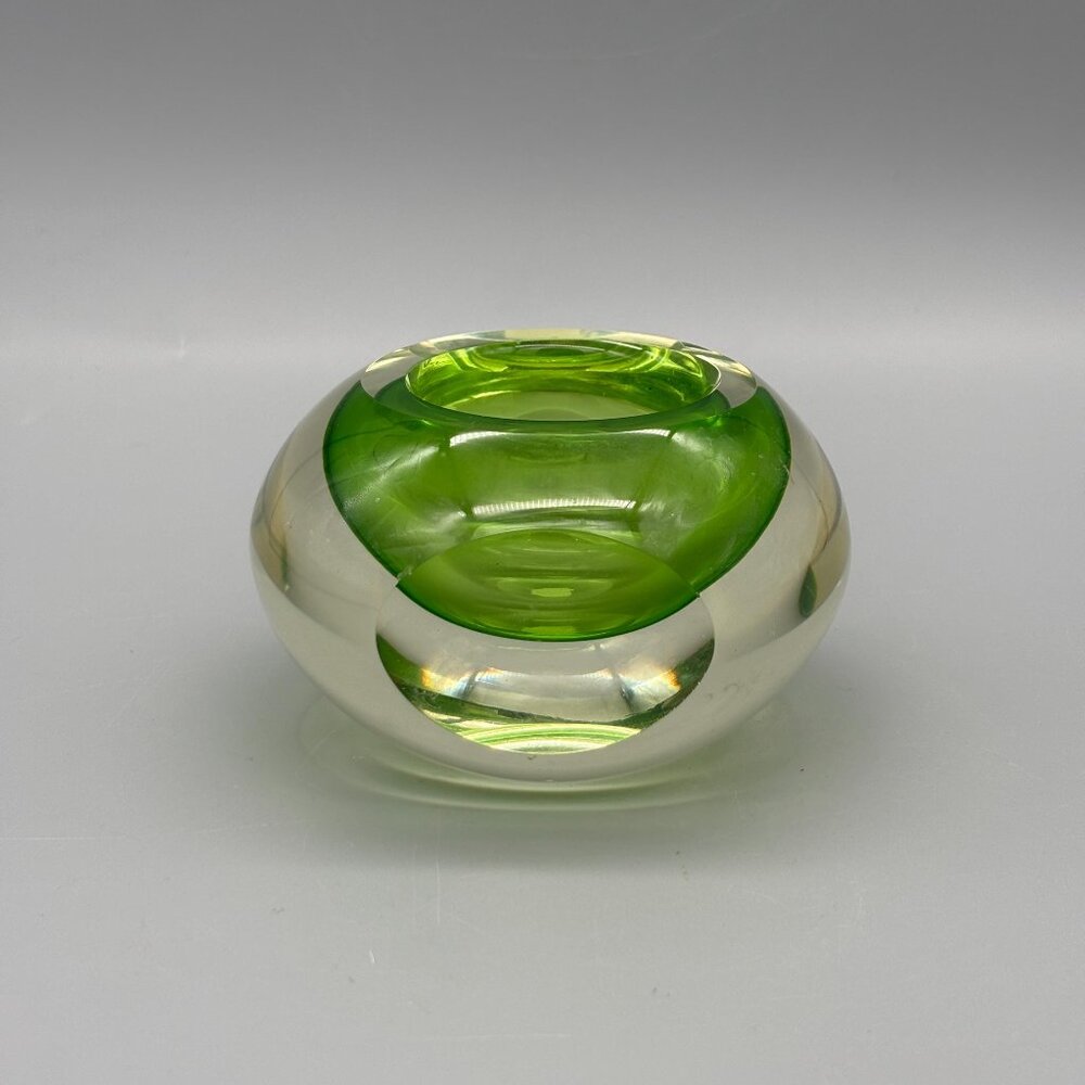 Vintage Fifth Avenue Crystal Green Sommerso Style Art Glass Bowl Candle Tealight